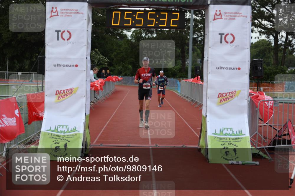 14.06.2026 - 7 Türme Triathlon Andreas Tolksdorf http://msf.ph/oto/9809146 14.06.2026 16:55:31 Ziel 763, 858 meine-sportfotos.de