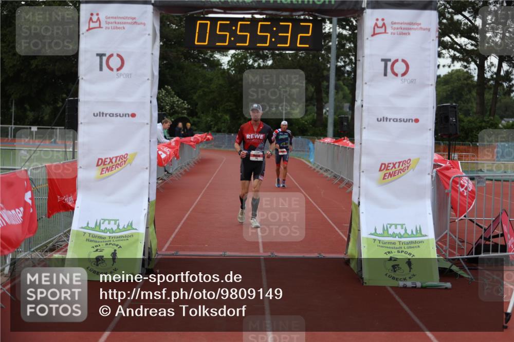 14.06.2026 - 7 Türme Triathlon Andreas Tolksdorf http://msf.ph/oto/9809149 14.06.2026 16:55:31 Ziel 763, 858 meine-sportfotos.de