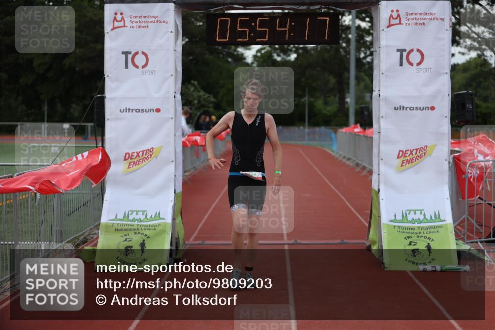14.06.2026 - 7 Türme Triathlon Andreas Tolksdorf http://msf.ph/oto/9809203 14.06.2026 16:54:16 Ziel 635 meine-sportfotos.de