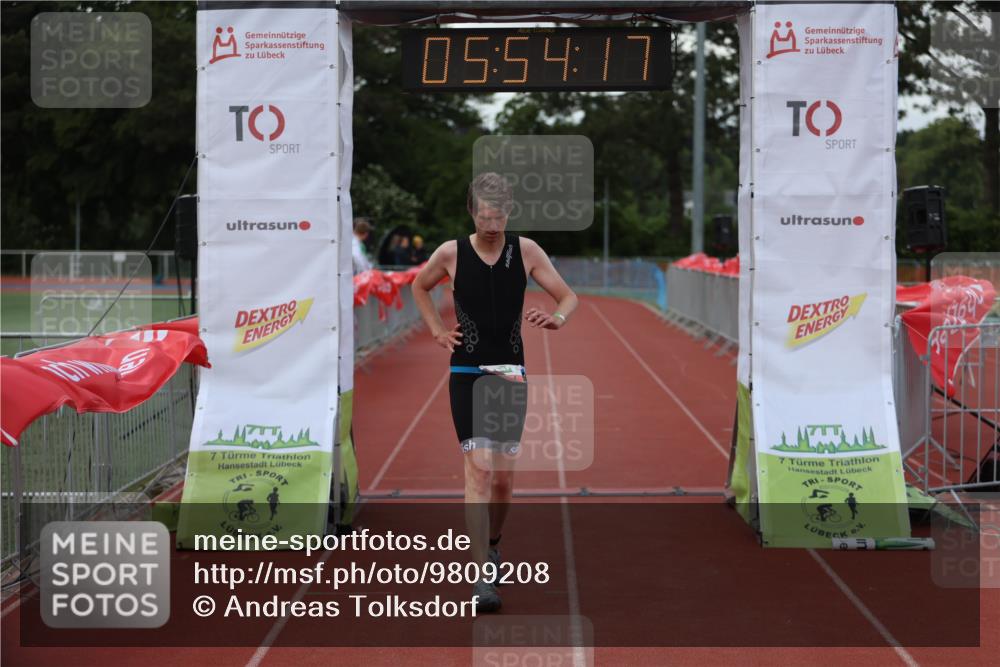 14.06.2026 - 7 Türme Triathlon Andreas Tolksdorf http://msf.ph/oto/9809208 14.06.2026 16:54:16 Ziel 635 meine-sportfotos.de