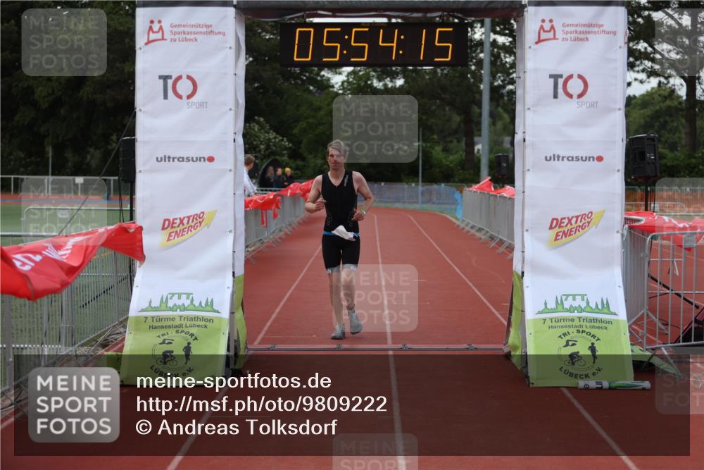 14.06.2026 - 7 Türme Triathlon Andreas Tolksdorf http://msf.ph/oto/9809222 14.06.2026 16:54:14 Ziel 635 meine-sportfotos.de
