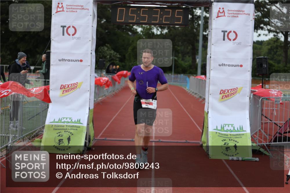 14.06.2026 - 7 Türme Triathlon Andreas Tolksdorf http://msf.ph/oto/9809243 14.06.2026 16:53:24 Ziel 663 meine-sportfotos.de