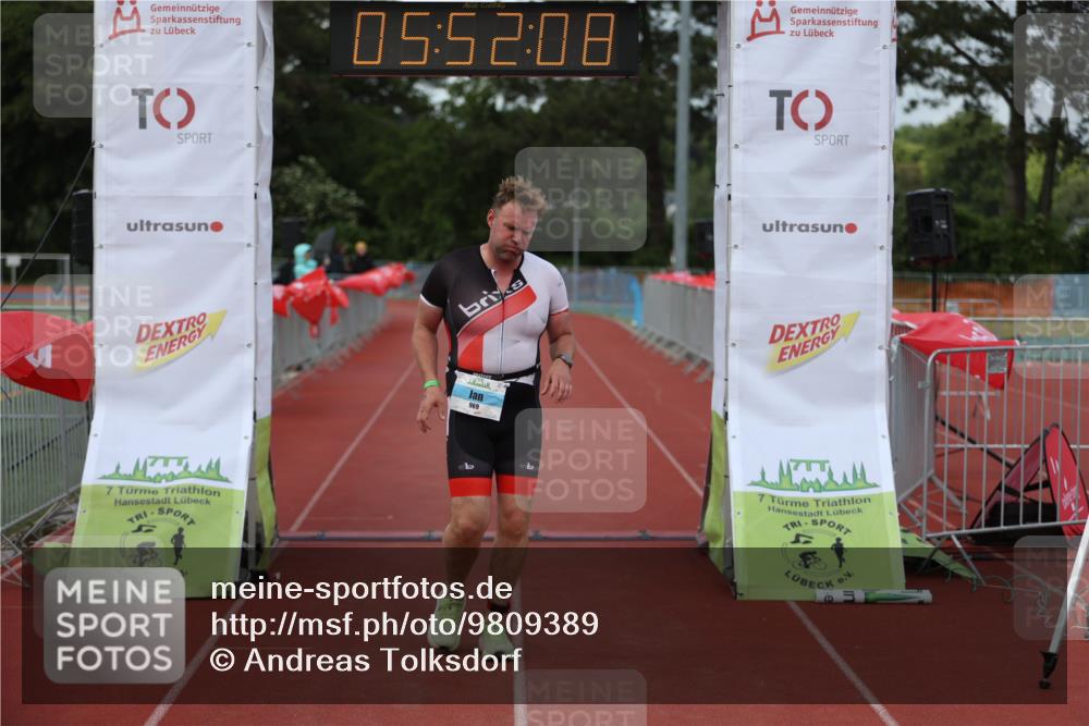 14.06.2026 - 7 Türme Triathlon Andreas Tolksdorf http://msf.ph/oto/9809389 14.06.2026 16:52:07 Ziel 969 meine-sportfotos.de