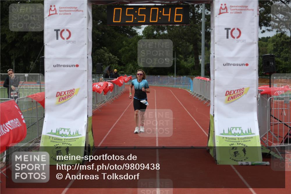 14.06.2026 - 7 Türme Triathlon Andreas Tolksdorf http://msf.ph/oto/9809438 14.06.2026 16:50:45 Ziel 1122 meine-sportfotos.de