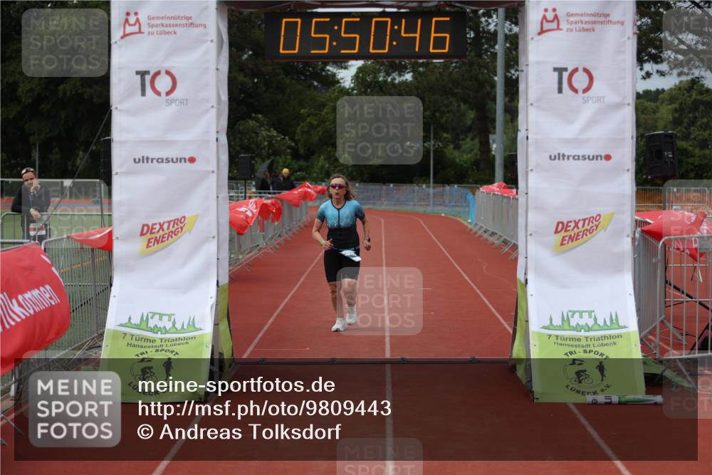 14.06.2026 - 7 Türme Triathlon Andreas Tolksdorf http://msf.ph/oto/9809443 14.06.2026 16:50:45 Ziel 1122 meine-sportfotos.de