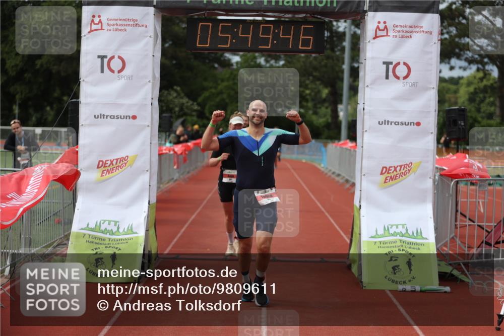 14.06.2026 - 7 Türme Triathlon Andreas Tolksdorf http://msf.ph/oto/9809611 14.06.2026 16:49:45 Ziel 767, 829, 861, 891 meine-sportfotos.de