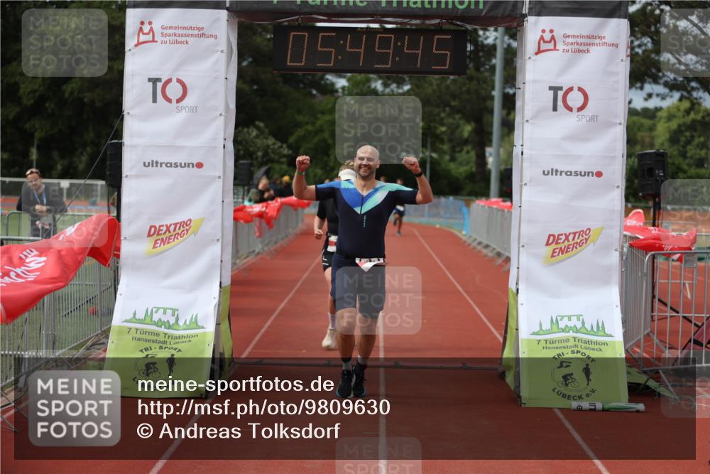 14.06.2026 - 7 Türme Triathlon Andreas Tolksdorf http://msf.ph/oto/9809630 14.06.2026 16:49:44 Ziel 767, 829, 861 meine-sportfotos.de