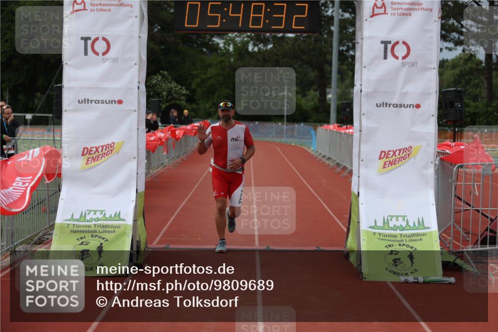 14.06.2026 - 7 Türme Triathlon Andreas Tolksdorf http://msf.ph/oto/9809689 14.06.2026 16:48:30 Ziel 631 meine-sportfotos.de
