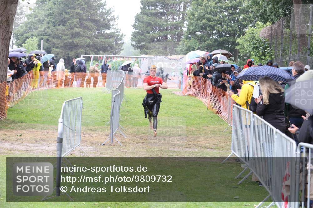 14.06.2026 - 7 Türme Triathlon Andreas Tolksdorf http://msf.ph/oto/9809732 14.06.2026 13:24:32 Schwimmen  meine-sportfotos.de