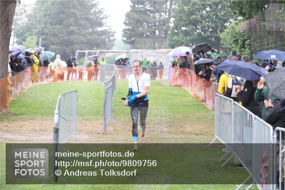 14.06.2026 - 7 Türme Triathlon Andreas Tolksdorf http://msf.ph/oto/9809756 14.06.2026 13:26:20 Schwimmen  meine-sportfotos.de