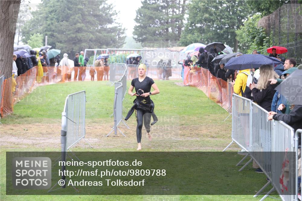 14.06.2026 - 7 Türme Triathlon Andreas Tolksdorf http://msf.ph/oto/9809788 14.06.2026 13:27:04 Schwimmen  meine-sportfotos.de