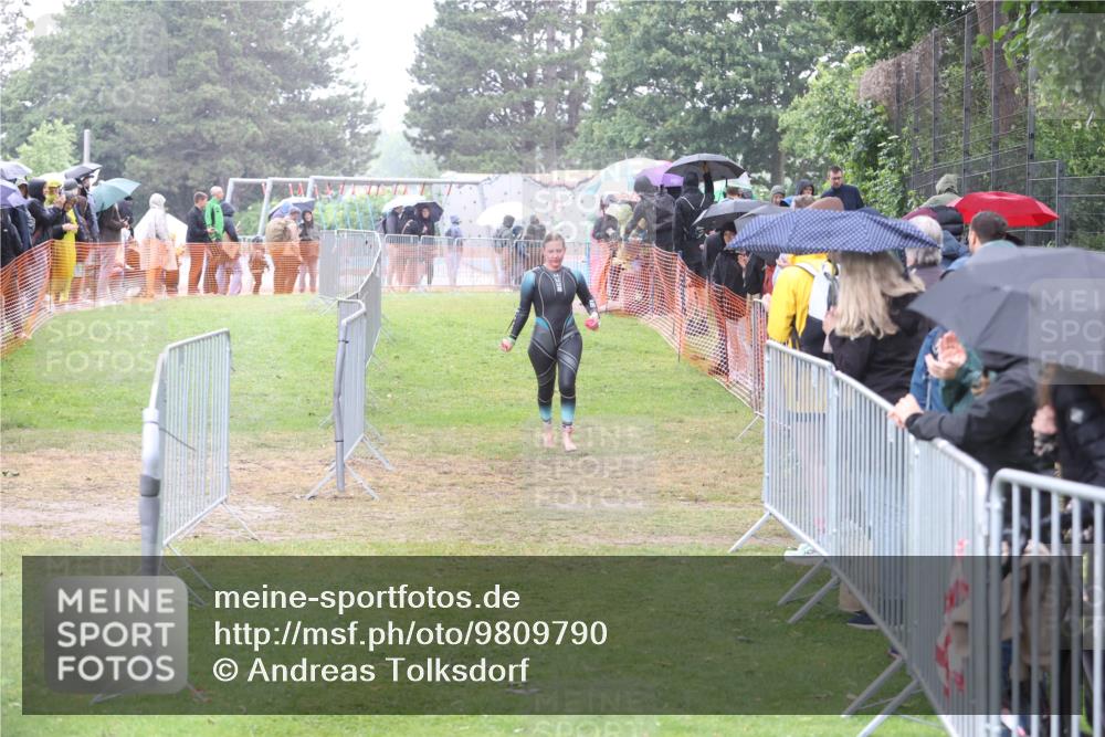 14.06.2026 - 7 Türme Triathlon Andreas Tolksdorf http://msf.ph/oto/9809790 14.06.2026 13:27:12 Schwimmen  meine-sportfotos.de