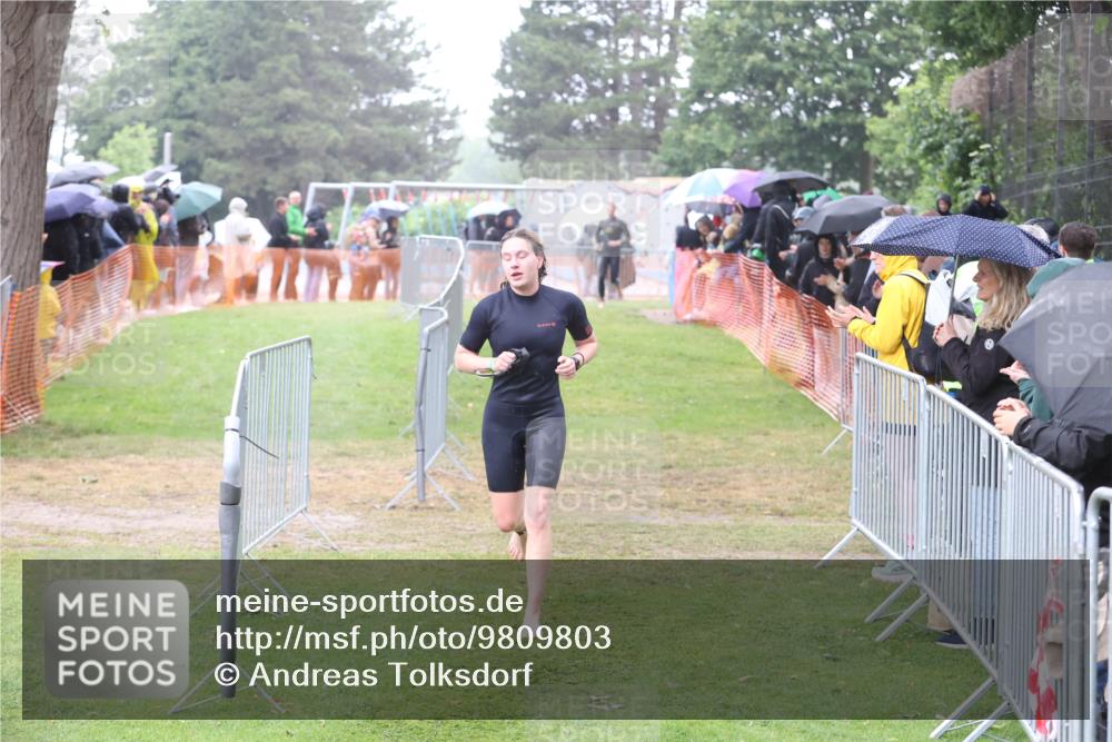 14.06.2026 - 7 Türme Triathlon Andreas Tolksdorf http://msf.ph/oto/9809803 14.06.2026 13:27:45 Schwimmen  meine-sportfotos.de
