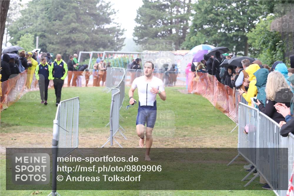 14.06.2026 - 7 Türme Triathlon Andreas Tolksdorf http://msf.ph/oto/9809906 14.06.2026 13:30:44 Schwimmen  meine-sportfotos.de