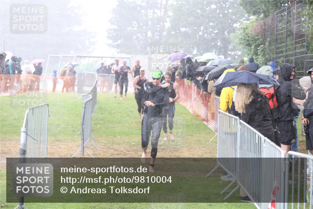 14.06.2026 - 7 Türme Triathlon Andreas Tolksdorf http://msf.ph/oto/9810004 14.06.2026 13:32:27 Schwimmen  meine-sportfotos.de