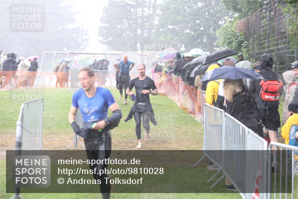 14.06.2026 - 7 Türme Triathlon Andreas Tolksdorf http://msf.ph/oto/9810028 14.06.2026 13:32:39 Schwimmen  meine-sportfotos.de