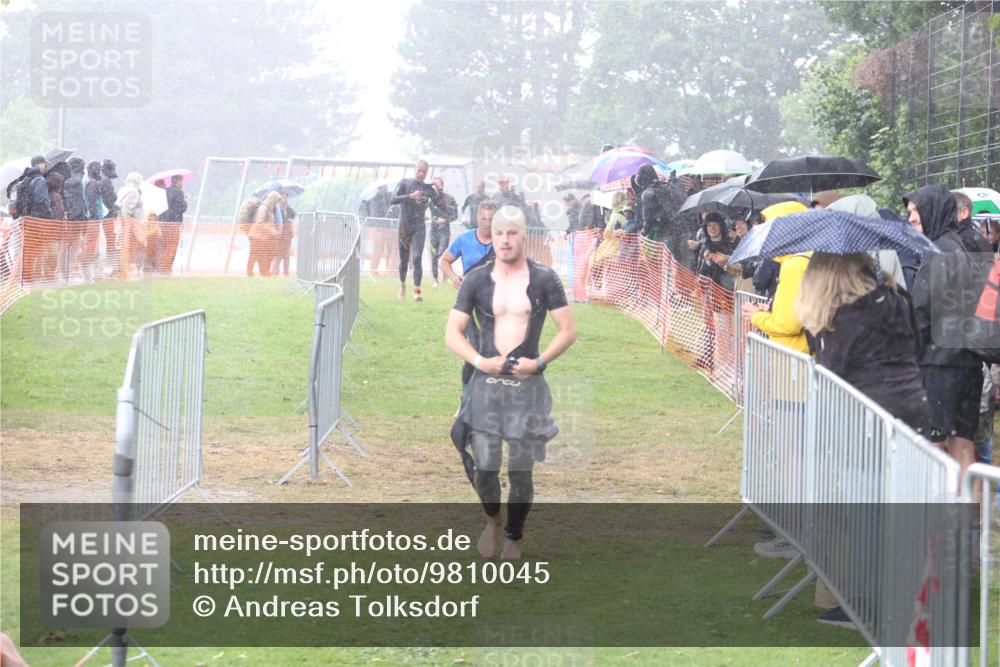 14.06.2026 - 7 Türme Triathlon Andreas Tolksdorf http://msf.ph/oto/9810045 14.06.2026 13:32:51 Schwimmen  meine-sportfotos.de