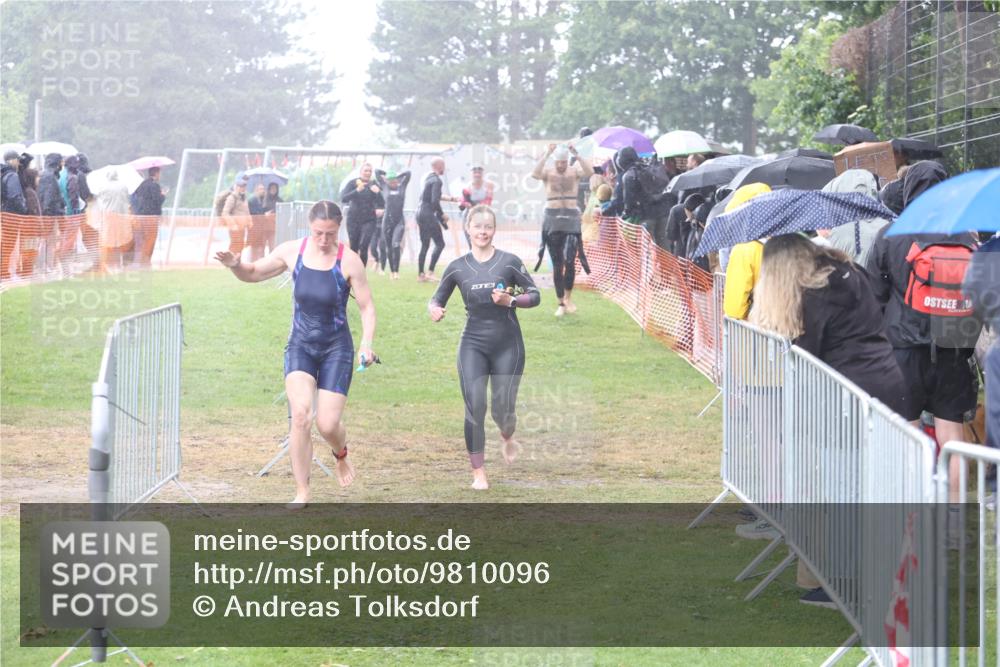 14.06.2026 - 7 Türme Triathlon Andreas Tolksdorf http://msf.ph/oto/9810096 14.06.2026 13:33:31 Schwimmen  meine-sportfotos.de