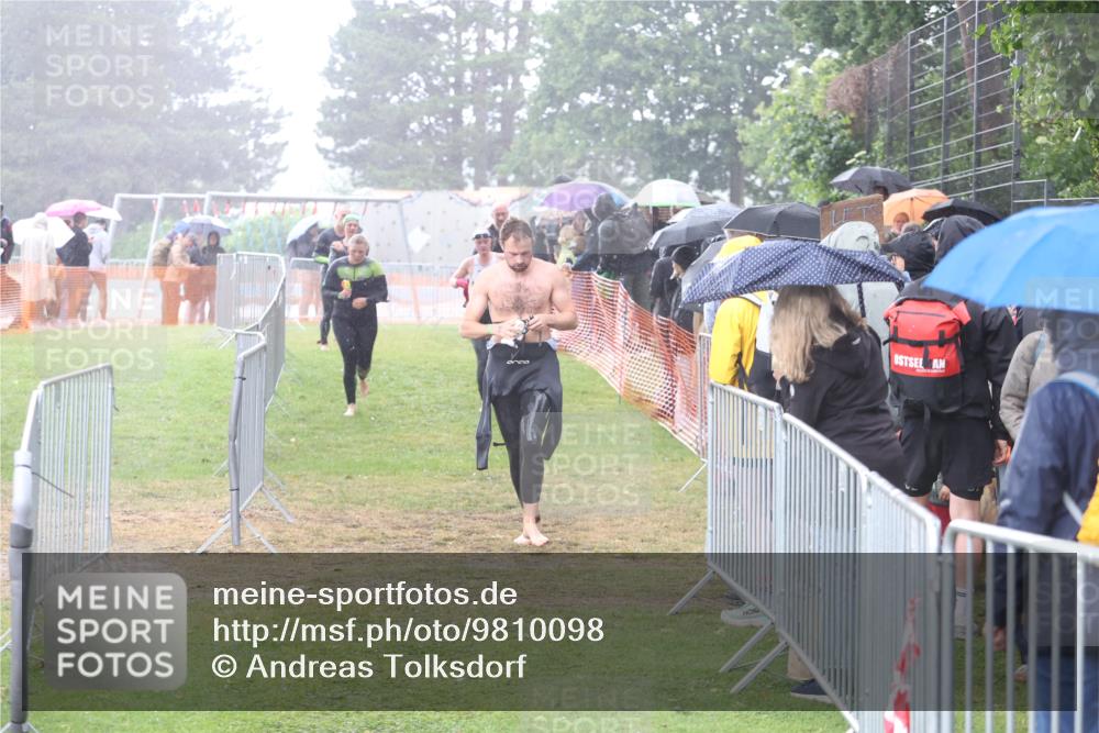 14.06.2026 - 7 Türme Triathlon Andreas Tolksdorf http://msf.ph/oto/9810098 14.06.2026 13:33:34 Schwimmen  meine-sportfotos.de