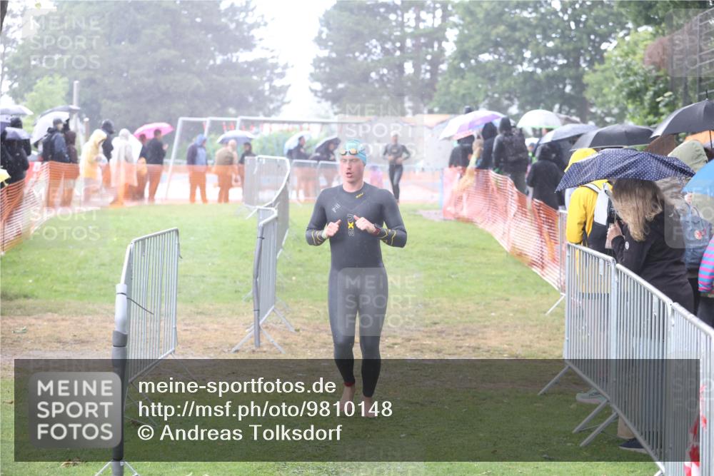14.06.2026 - 7 Türme Triathlon Andreas Tolksdorf http://msf.ph/oto/9810148 14.06.2026 13:34:21 Schwimmen  meine-sportfotos.de