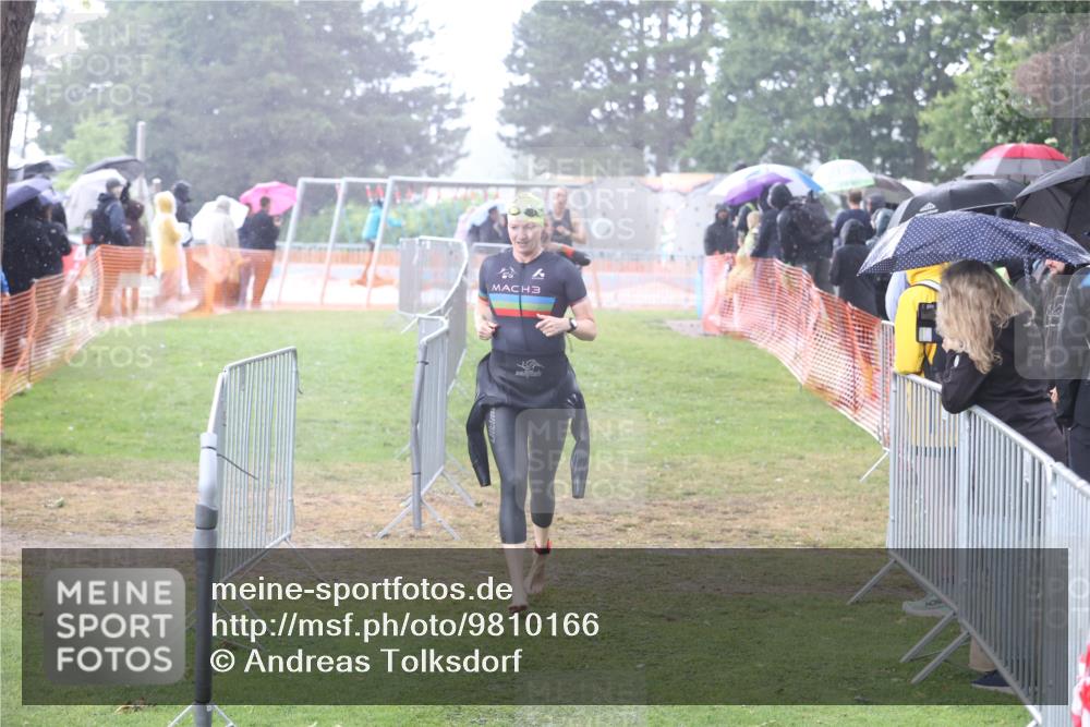 14.06.2026 - 7 Türme Triathlon Andreas Tolksdorf http://msf.ph/oto/9810166 14.06.2026 13:35:06 Schwimmen  meine-sportfotos.de