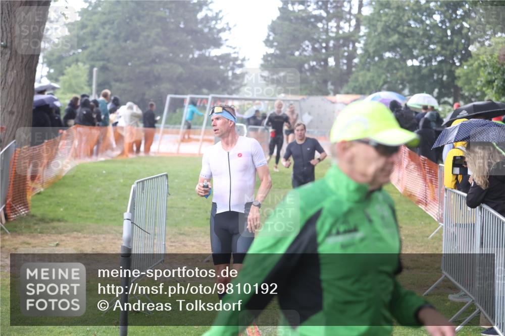 14.06.2026 - 7 Türme Triathlon Andreas Tolksdorf http://msf.ph/oto/9810192 14.06.2026 13:35:42 Schwimmen  meine-sportfotos.de