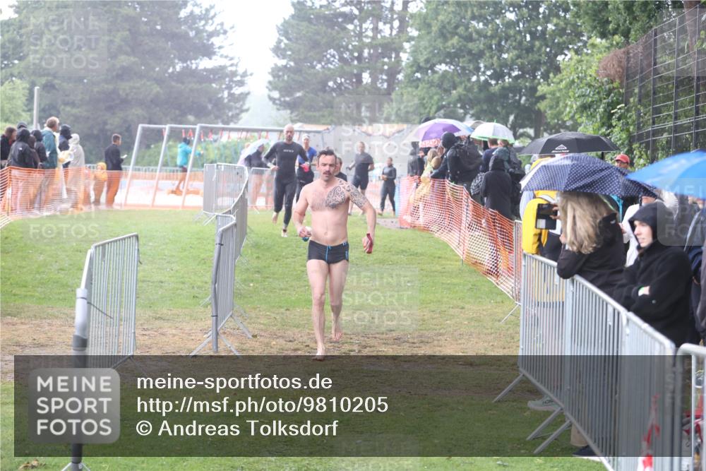 14.06.2026 - 7 Türme Triathlon Andreas Tolksdorf http://msf.ph/oto/9810205 14.06.2026 13:35:51 Schwimmen  meine-sportfotos.de