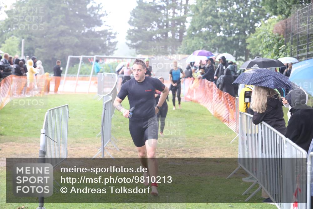 14.06.2026 - 7 Türme Triathlon Andreas Tolksdorf http://msf.ph/oto/9810213 14.06.2026 13:36:02 Schwimmen  meine-sportfotos.de