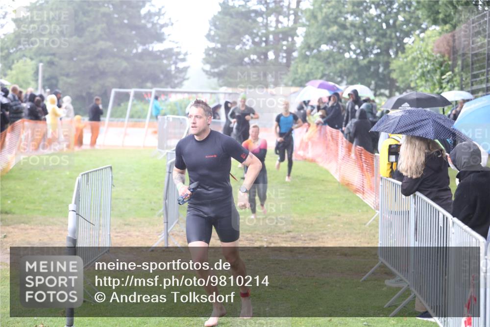 14.06.2026 - 7 Türme Triathlon Andreas Tolksdorf http://msf.ph/oto/9810214 14.06.2026 13:36:02 Schwimmen  meine-sportfotos.de