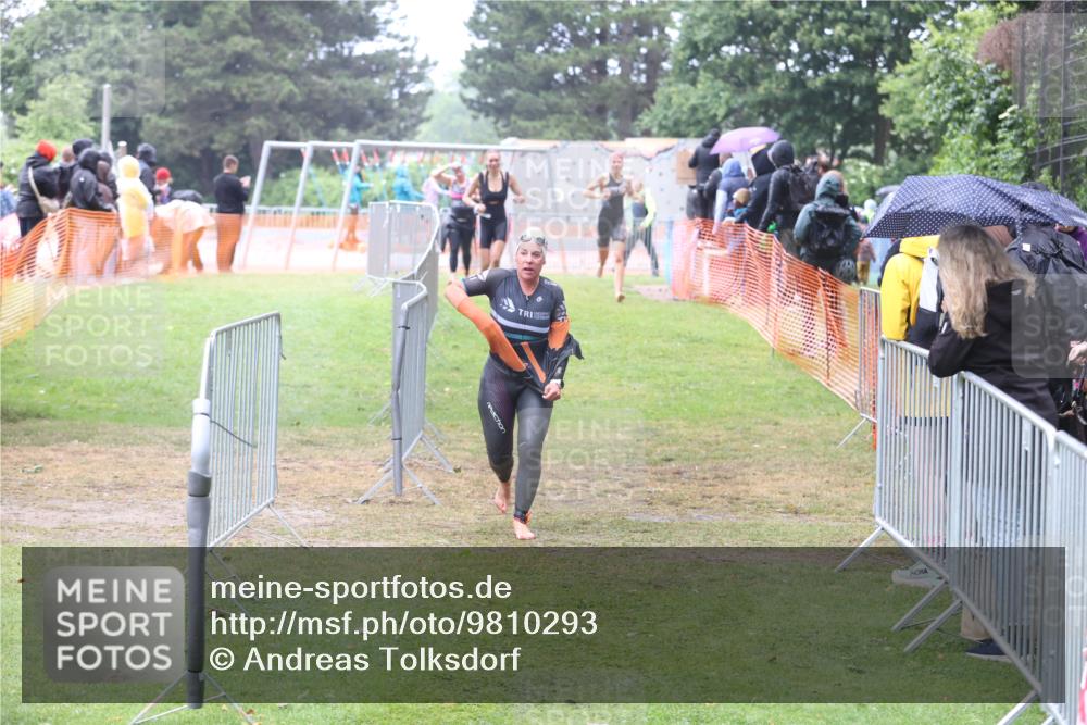 14.06.2026 - 7 Türme Triathlon Andreas Tolksdorf http://msf.ph/oto/9810293 14.06.2026 13:37:55 Schwimmen  meine-sportfotos.de