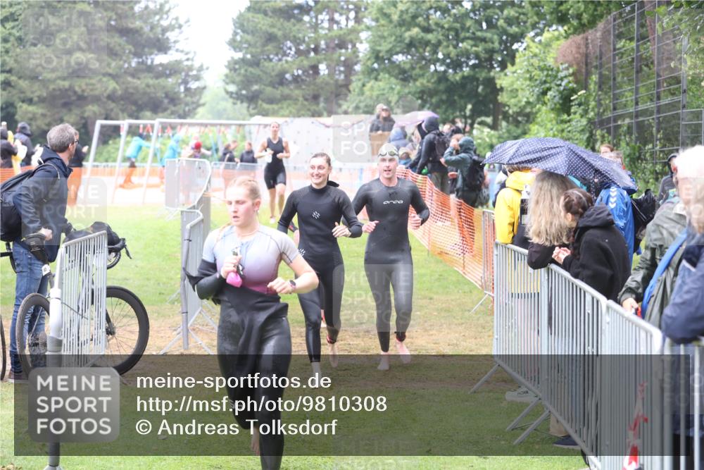 14.06.2026 - 7 Türme Triathlon Andreas Tolksdorf http://msf.ph/oto/9810308 14.06.2026 13:38:21 Schwimmen  meine-sportfotos.de