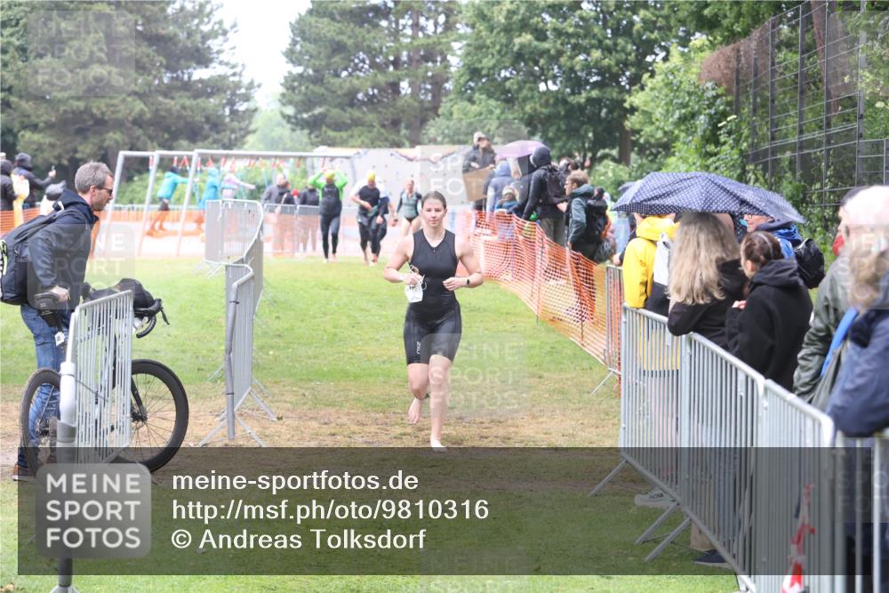 14.06.2026 - 7 Türme Triathlon Andreas Tolksdorf http://msf.ph/oto/9810316 14.06.2026 13:38:27 Schwimmen  meine-sportfotos.de