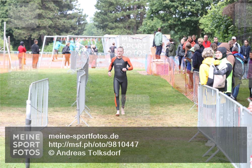 14.06.2026 - 7 Türme Triathlon Andreas Tolksdorf http://msf.ph/oto/9810447 14.06.2026 13:41:58 Schwimmen  meine-sportfotos.de
