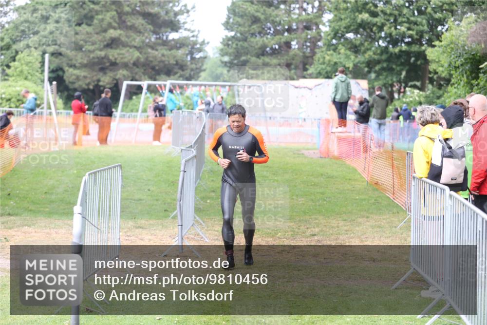 14.06.2026 - 7 Türme Triathlon Andreas Tolksdorf http://msf.ph/oto/9810456 14.06.2026 13:42:41 Schwimmen  meine-sportfotos.de