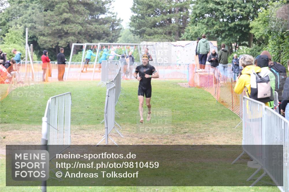 14.06.2026 - 7 Türme Triathlon Andreas Tolksdorf http://msf.ph/oto/9810459 14.06.2026 13:42:54 Schwimmen  meine-sportfotos.de