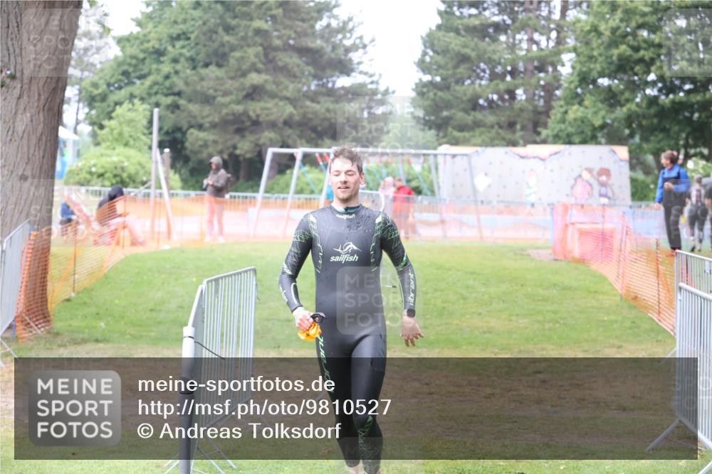 14.06.2026 - 7 Türme Triathlon Andreas Tolksdorf http://msf.ph/oto/9810527 14.06.2026 13:53:15 Schwimmen  meine-sportfotos.de