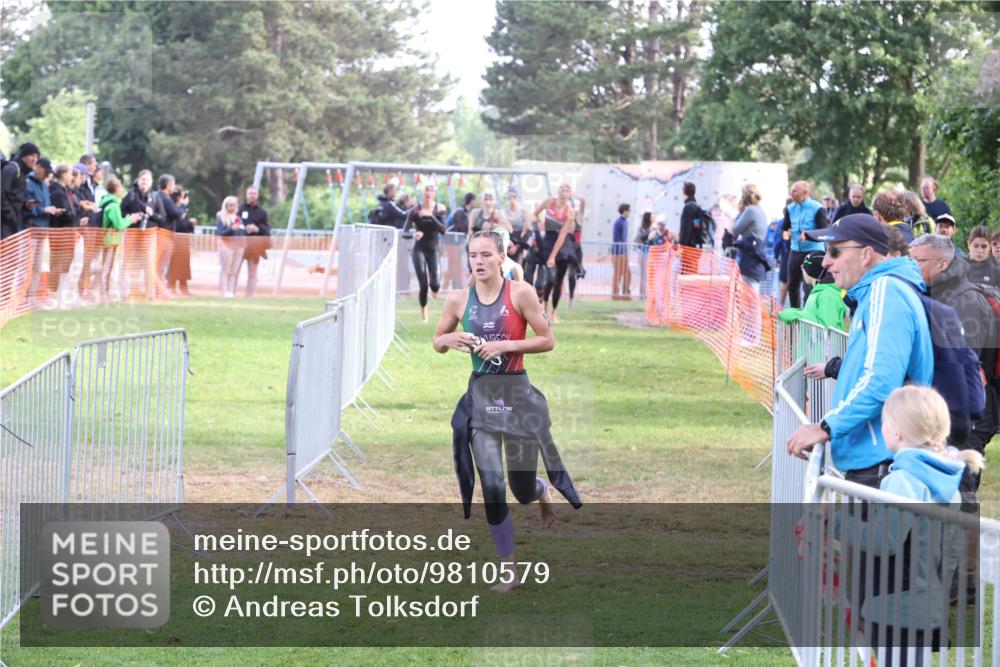 14.06.2026 - 7 Türme Triathlon Andreas Tolksdorf http://msf.ph/oto/9810579 14.06.2026 08:24:23 Schwimmen  meine-sportfotos.de
