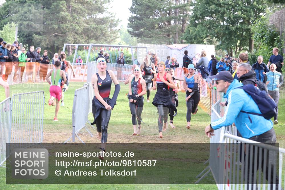 14.06.2026 - 7 Türme Triathlon Andreas Tolksdorf http://msf.ph/oto/9810587 14.06.2026 08:24:27 Schwimmen  meine-sportfotos.de