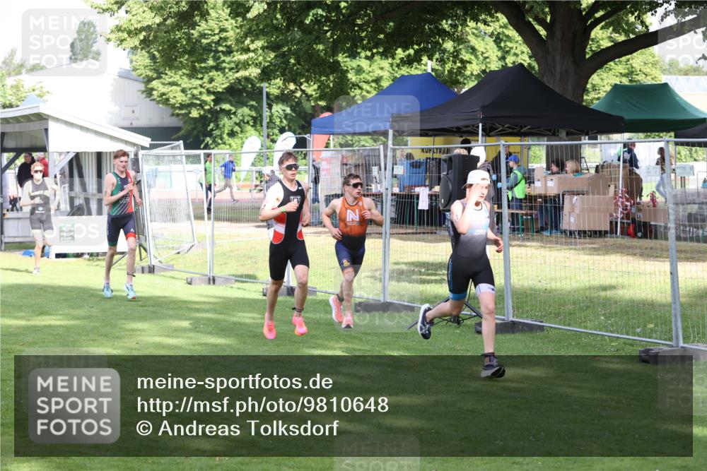 14.06.2026 - 7 Türme Triathlon Andreas Tolksdorf http://msf.ph/oto/9810648 14.06.2026 08:25:17 Schwimmen  meine-sportfotos.de