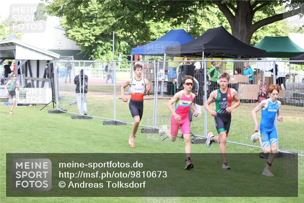 14.06.2026 - 7 Türme Triathlon Andreas Tolksdorf http://msf.ph/oto/9810673 14.06.2026 08:26:30 Schwimmen  meine-sportfotos.de