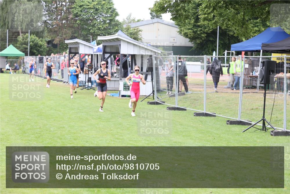 14.06.2026 - 7 Türme Triathlon Andreas Tolksdorf http://msf.ph/oto/9810705 14.06.2026 08:43:58 Schwimmen  meine-sportfotos.de
