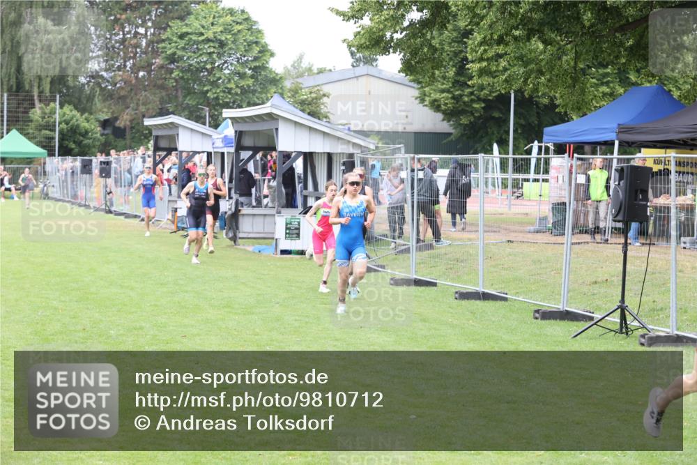 14.06.2026 - 7 Türme Triathlon Andreas Tolksdorf http://msf.ph/oto/9810712 14.06.2026 08:44:01 Schwimmen  meine-sportfotos.de