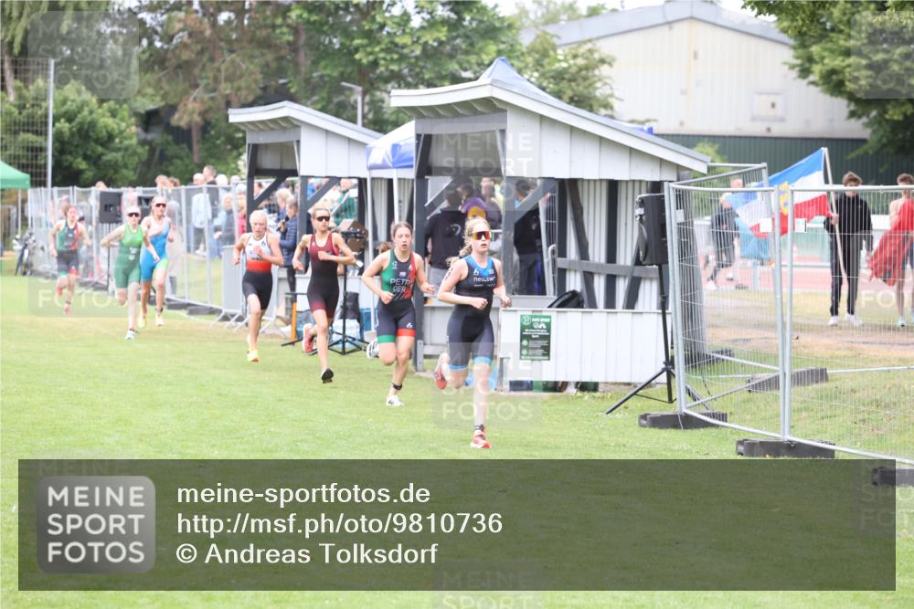 14.06.2026 - 7 Türme Triathlon Andreas Tolksdorf http://msf.ph/oto/9810736 14.06.2026 08:44:37 Schwimmen  meine-sportfotos.de