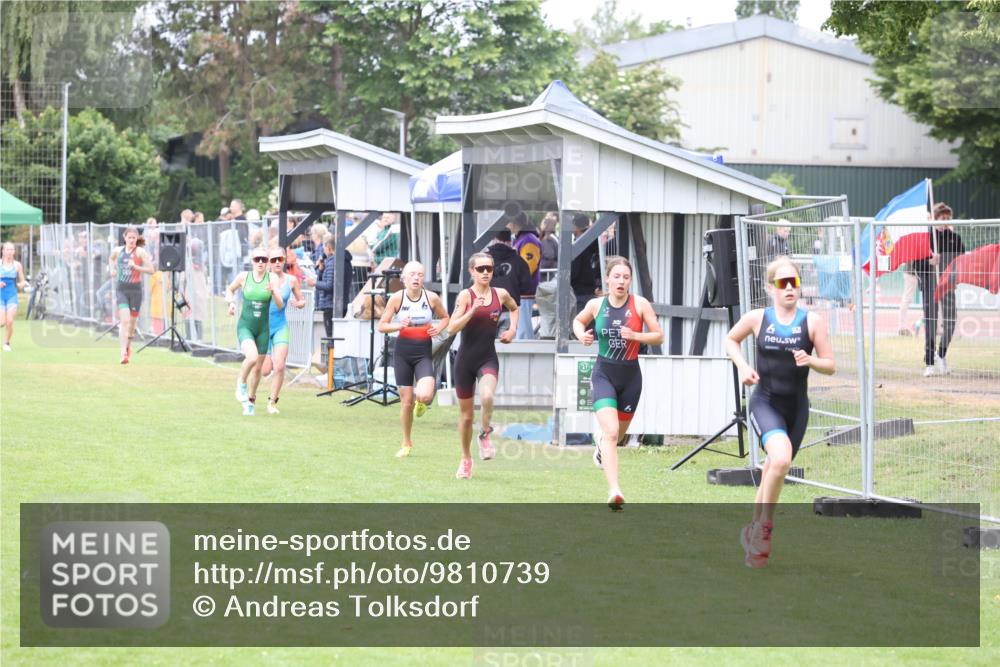 14.06.2026 - 7 Türme Triathlon Andreas Tolksdorf http://msf.ph/oto/9810739 14.06.2026 08:44:39 Schwimmen  meine-sportfotos.de