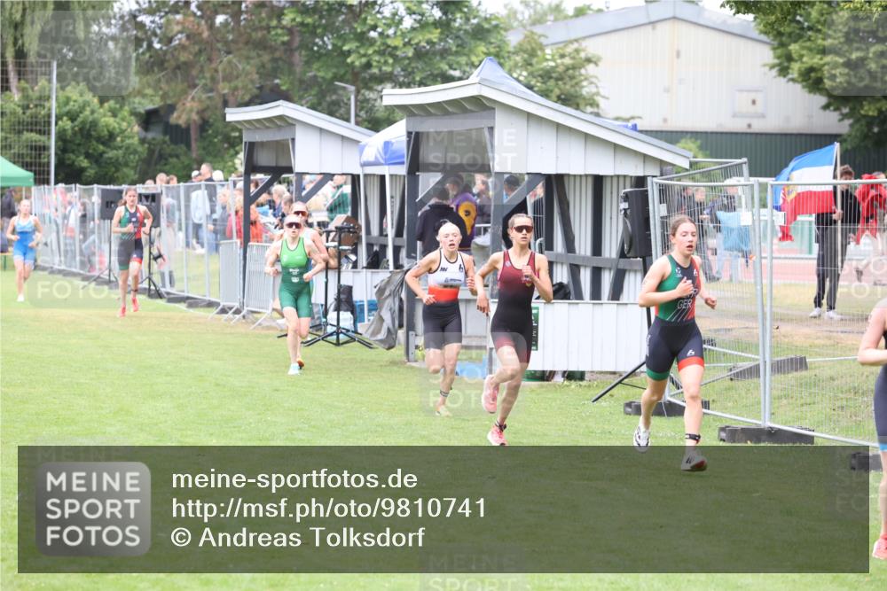14.06.2026 - 7 Türme Triathlon Andreas Tolksdorf http://msf.ph/oto/9810741 14.06.2026 08:44:40 Schwimmen  meine-sportfotos.de
