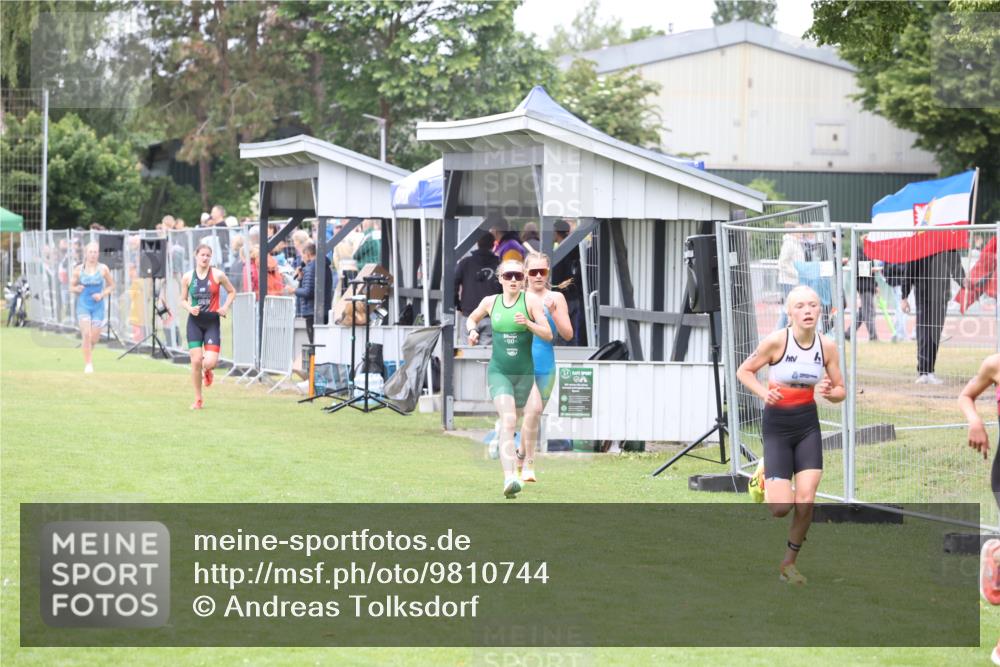 14.06.2026 - 7 Türme Triathlon Andreas Tolksdorf http://msf.ph/oto/9810744 14.06.2026 08:44:42 Schwimmen  meine-sportfotos.de
