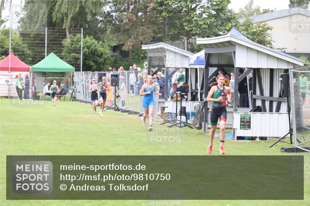 14.06.2026 - 7 Türme Triathlon Andreas Tolksdorf http://msf.ph/oto/9810750 14.06.2026 08:44:46 Schwimmen  meine-sportfotos.de