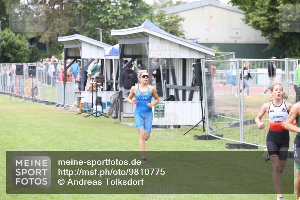 14.06.2026 - 7 Türme Triathlon Andreas Tolksdorf http://msf.ph/oto/9810775 14.06.2026 08:45:29 Schwimmen  meine-sportfotos.de