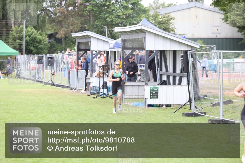 14.06.2026 - 7 Türme Triathlon Andreas Tolksdorf http://msf.ph/oto/9810788 14.06.2026 08:46:13 Schwimmen  meine-sportfotos.de