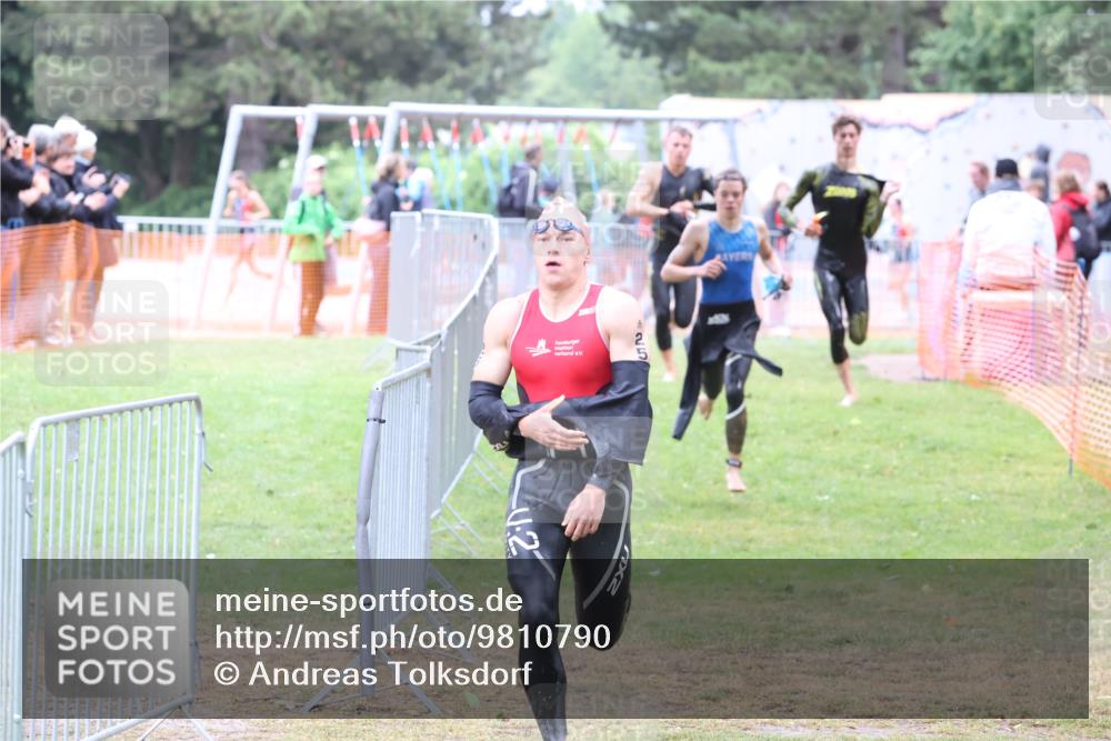 14.06.2026 - 7 Türme Triathlon Andreas Tolksdorf http://msf.ph/oto/9810790 14.06.2026 08:48:37 Schwimmen  meine-sportfotos.de
